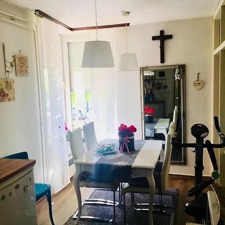 Apartment Zapad Vrapce *